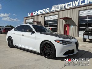 Alfa Romeo Giulia Side Skirts - Carbon Fiber - Aero